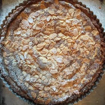 Tarte Bakewell aux amandes et framboise