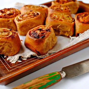 Chelsea buns aux fruits secs
