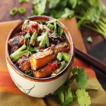 Aubergines à la sichuanaise