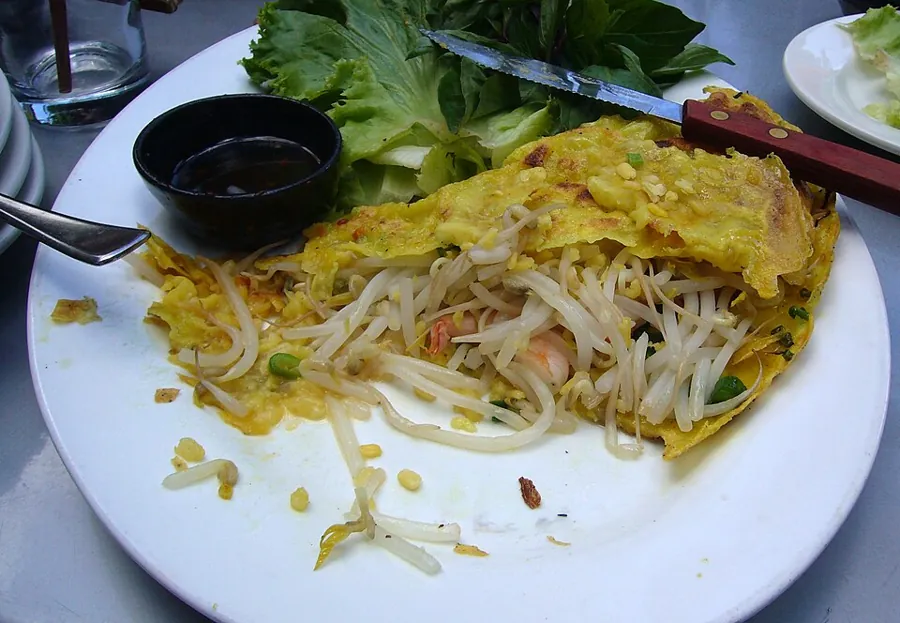 Bánh xèo aux crevettes