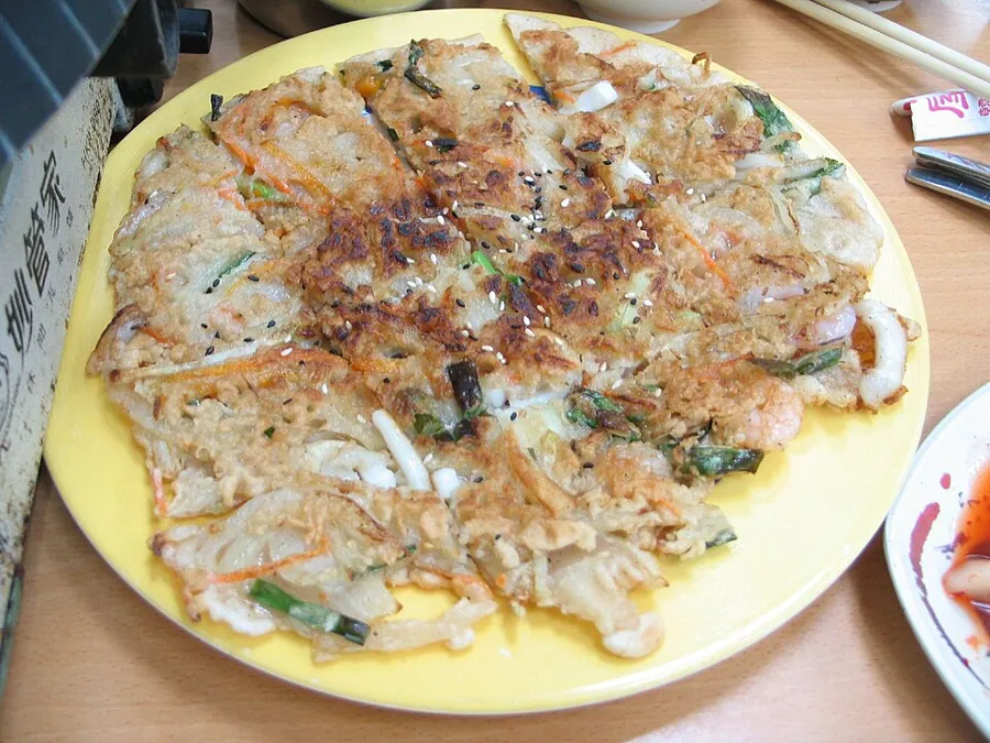 Pajeon aux crevettes et ciboule