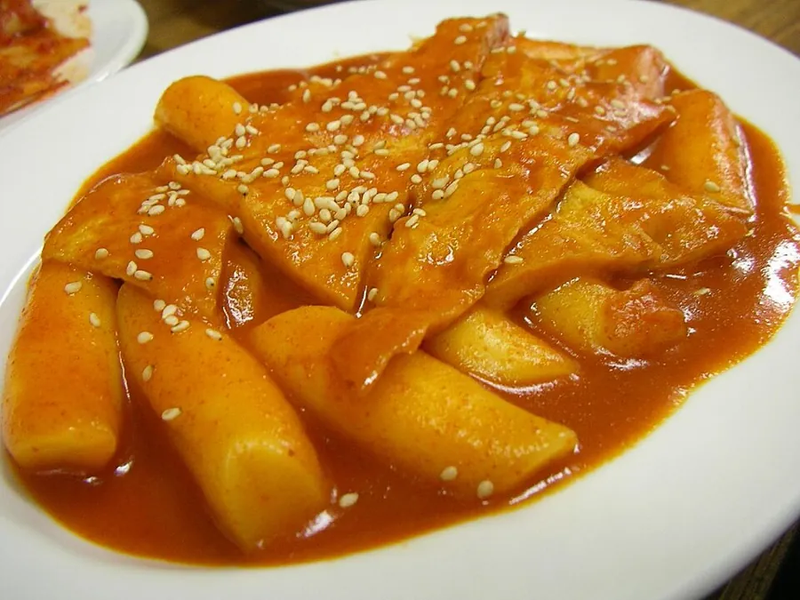 Tteokbokki, gâteaux de riz pimentés