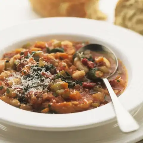 Ribollita de légumes et haricots blancs
