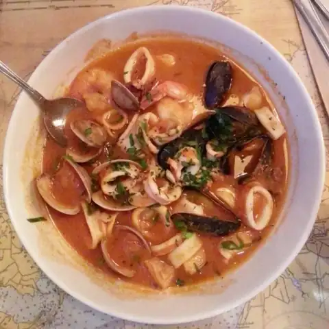 Soupe de poissons méditerranéenne