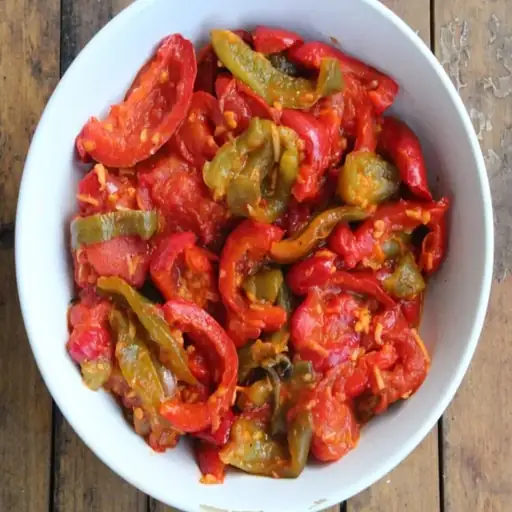 Salade de poivrons rôtis à l’algérienne