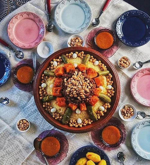 Couscous bidaoui à l’agneau et aux sept légumes