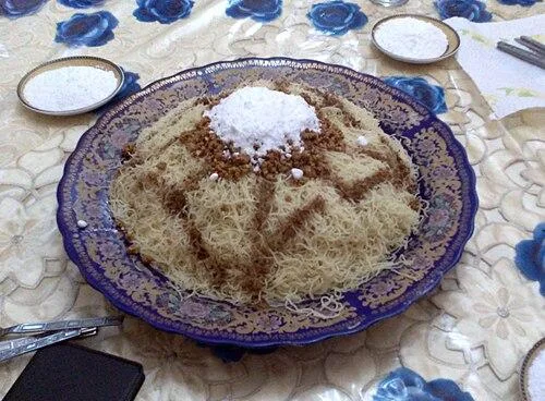 Seffa de vermicelles aux amandes